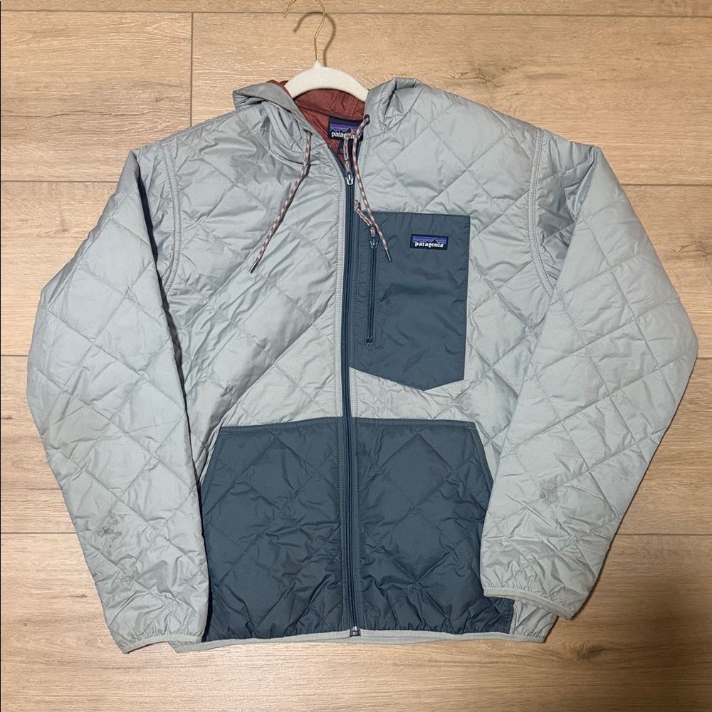 Patagonia Two-Tone Gray Quilted Puffer Jacket